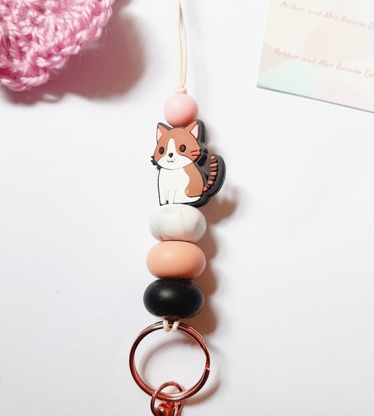 Image of White and ginger cat lanyard