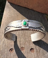 Image 3 of WL&A Handmade Heavy Ingot Four Arrows Sonoran Thunderbird Cuff - Size 7.5 to 8" Wrist - 134 Grams 