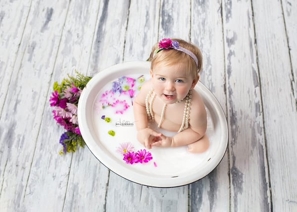 Image of ITTY BITTY MILKBATH SUPERMINIS 2024