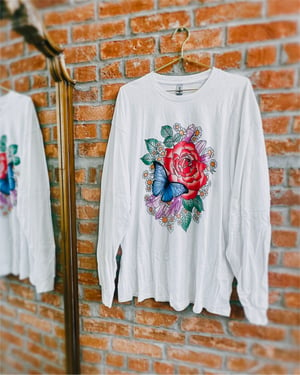 Image of Size 2XL 🦋 Butterfly Crystal Long Sleeve