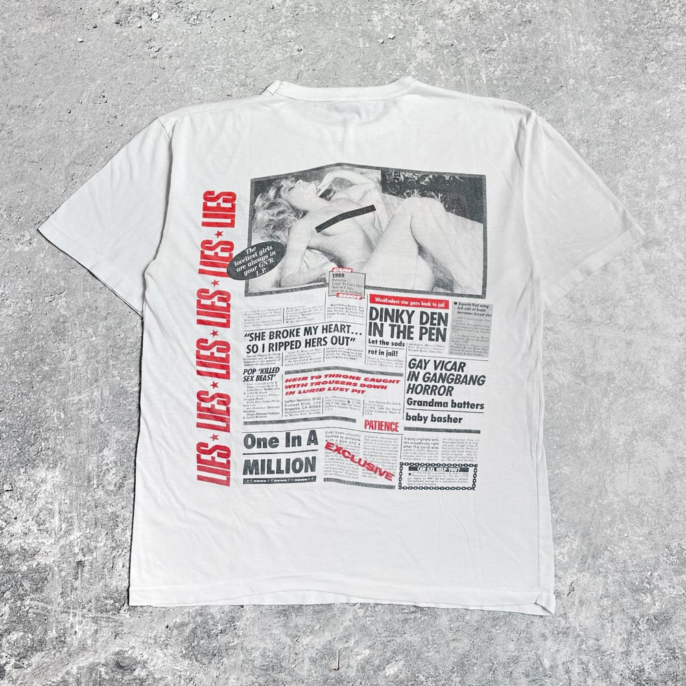 Guns 'n Roses 1988 'G N' R Lies' White T-Shirt | NLVintage Guns 'n Roses 1988 'G N' R Lies' White T-Shirt | NLVintage