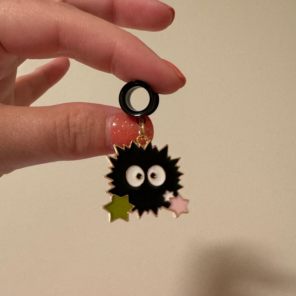 Image of Soot Tunnel Dangles (sizes 4g-2")
