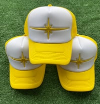 TFG Yellow Star Trucker