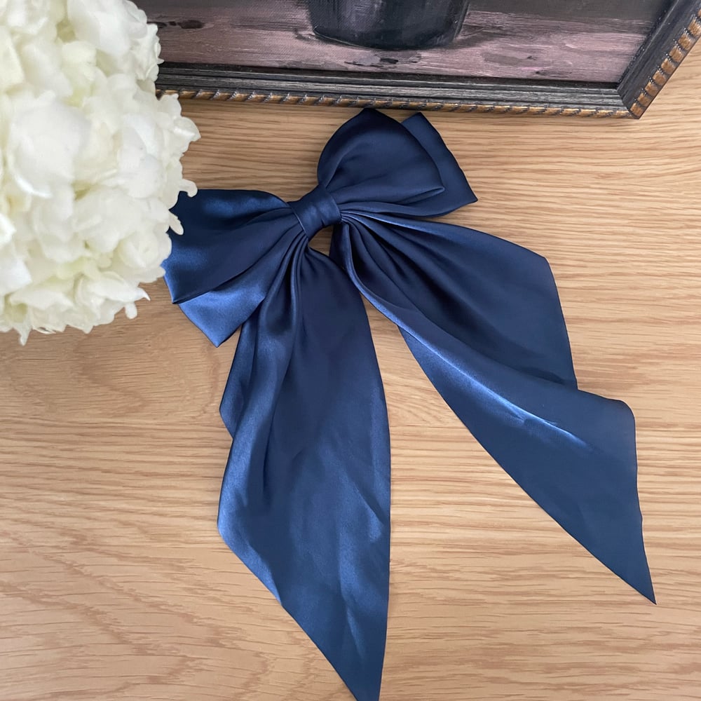 Image of Navy Blue Bow