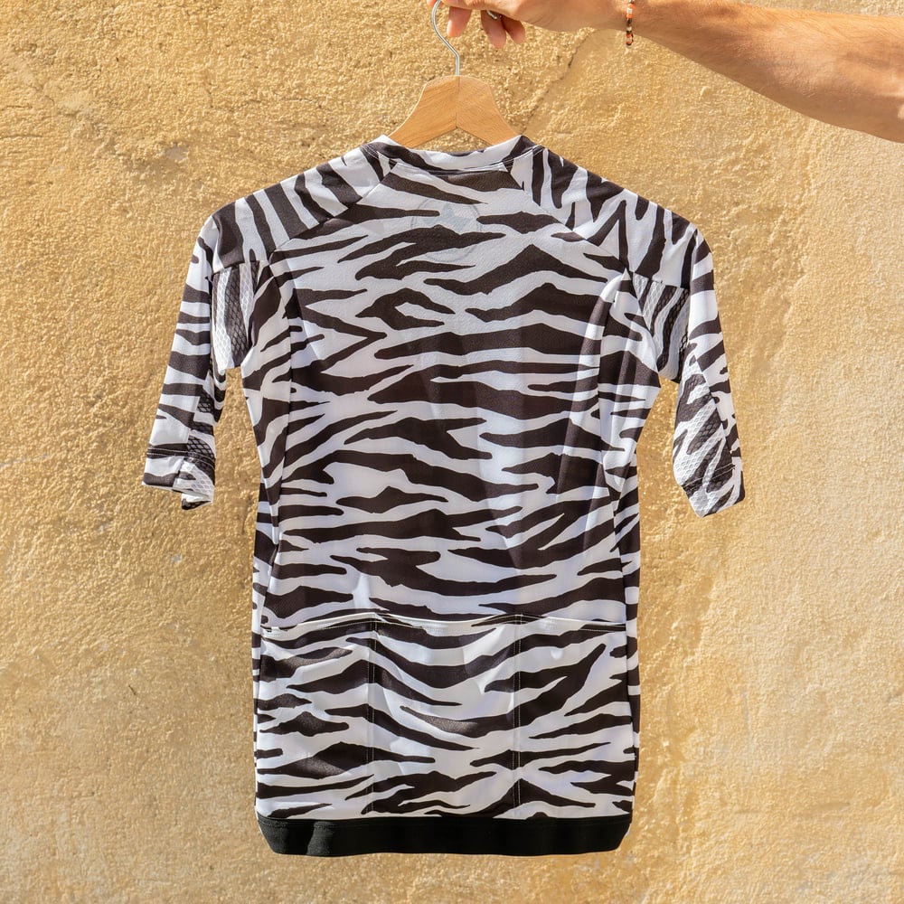 EOE White Tiger Jersey