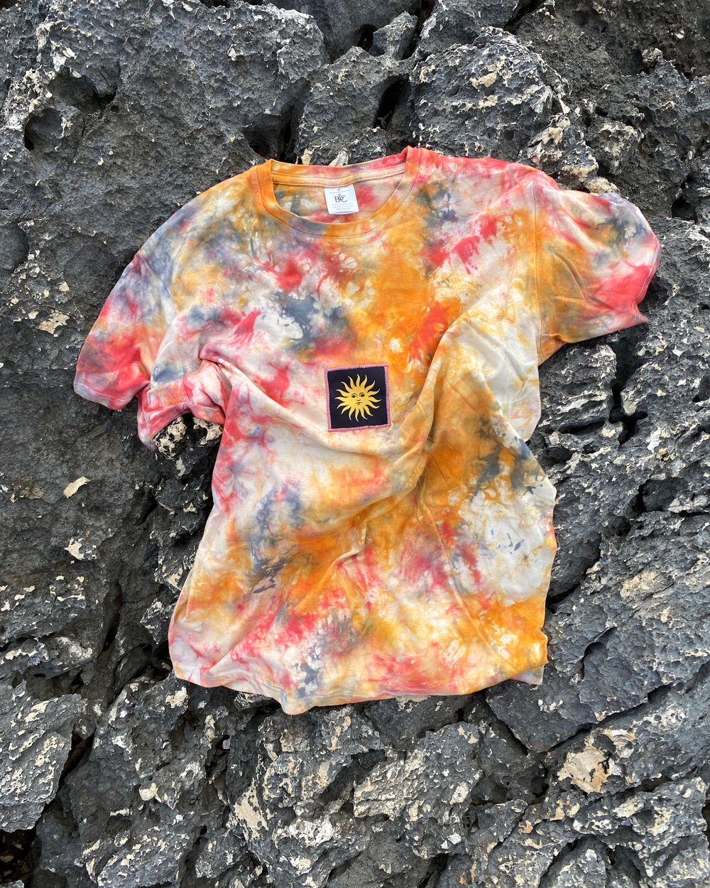 ✹ Inner Sun tie-dye shirt ✹ blacks ✹