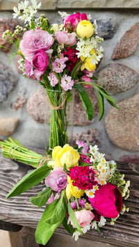 Image 4 of Hand-tied Bouquet