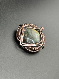 Image 2 of Labradorite bulky