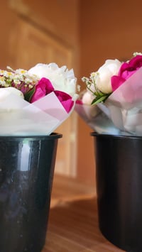 Image 4 of Bucket of 4 Bouquets