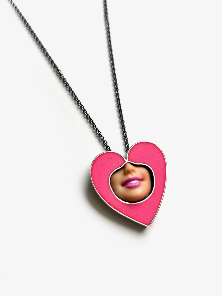 Image of Smile Heart Necklace 4