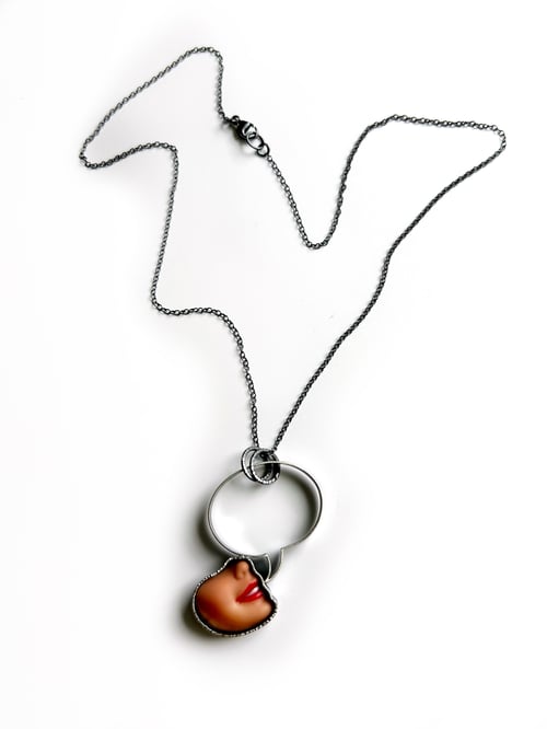 Image of Gossip Bubble Necklace 1