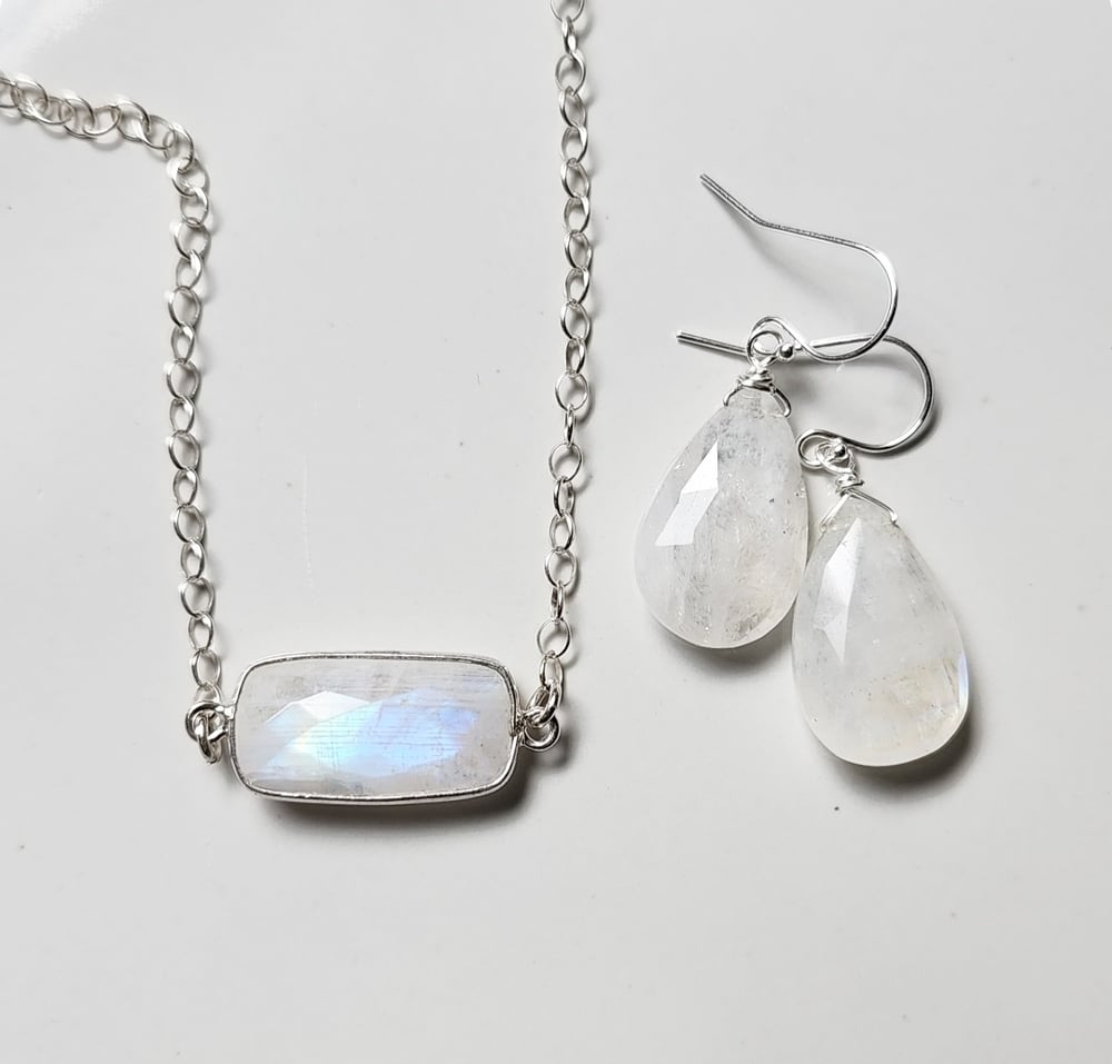 Image of Luna Moonstone Necklace and Earrings