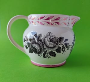 George Eliot roses jug