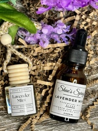 Image 1 of Essential Oil Blend and Mini Diffuser Bundle