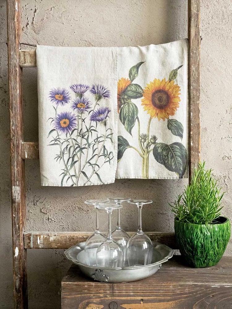 Image of Torchon En Lin Theme: Aster ou Tournesol