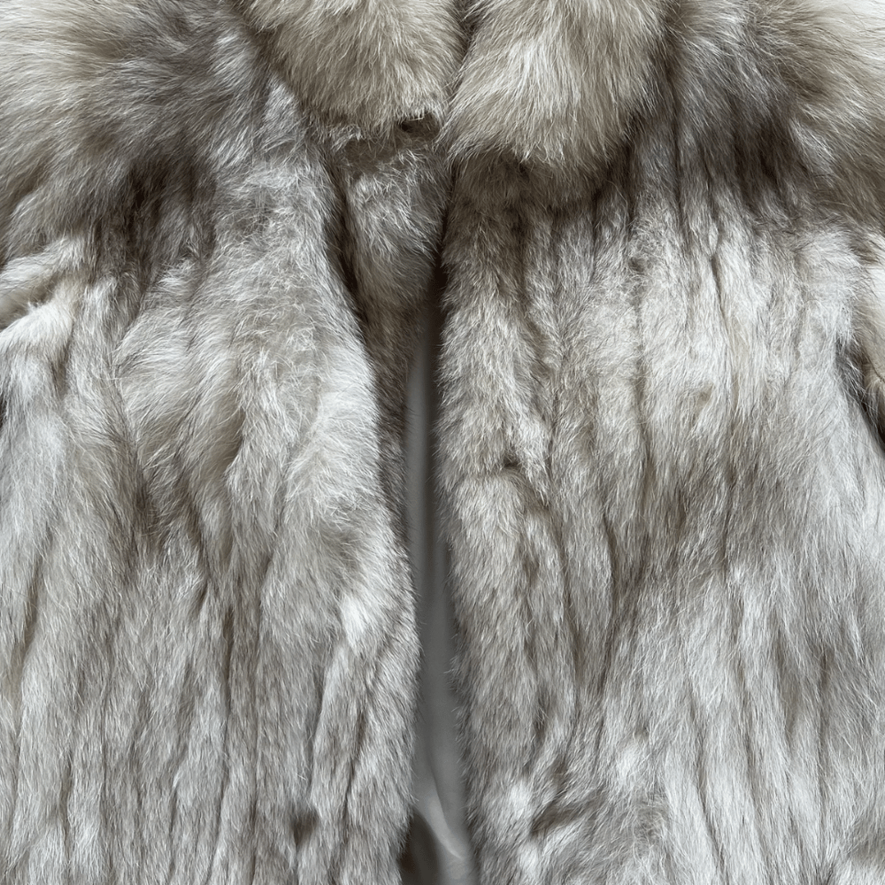 Image of SAGA FOX WHITE AND GRAY FUR COAT