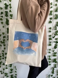 Heart Hands tote bag