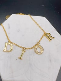 Gold Dio necklace 