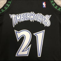 Image 3 of Minnesota Timberwolves Garnett 97-98 Hardwood Classic Black