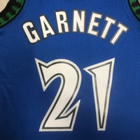 Image 3 of Minnesota Timberwolves Garnett 03-04 Hardwood Classic Blue