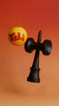 Image 4 of “Lantern” kendama