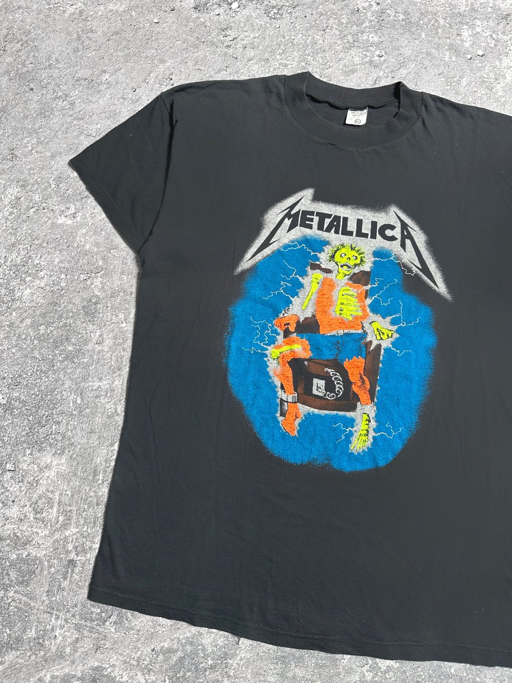 Metallica 1980’s ‘Ride The Lightning’ T-Shirt