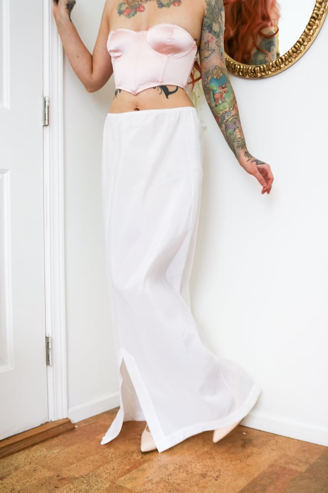 Image of Vintage 1980s JCPenneys Floor Length Slip (Large)