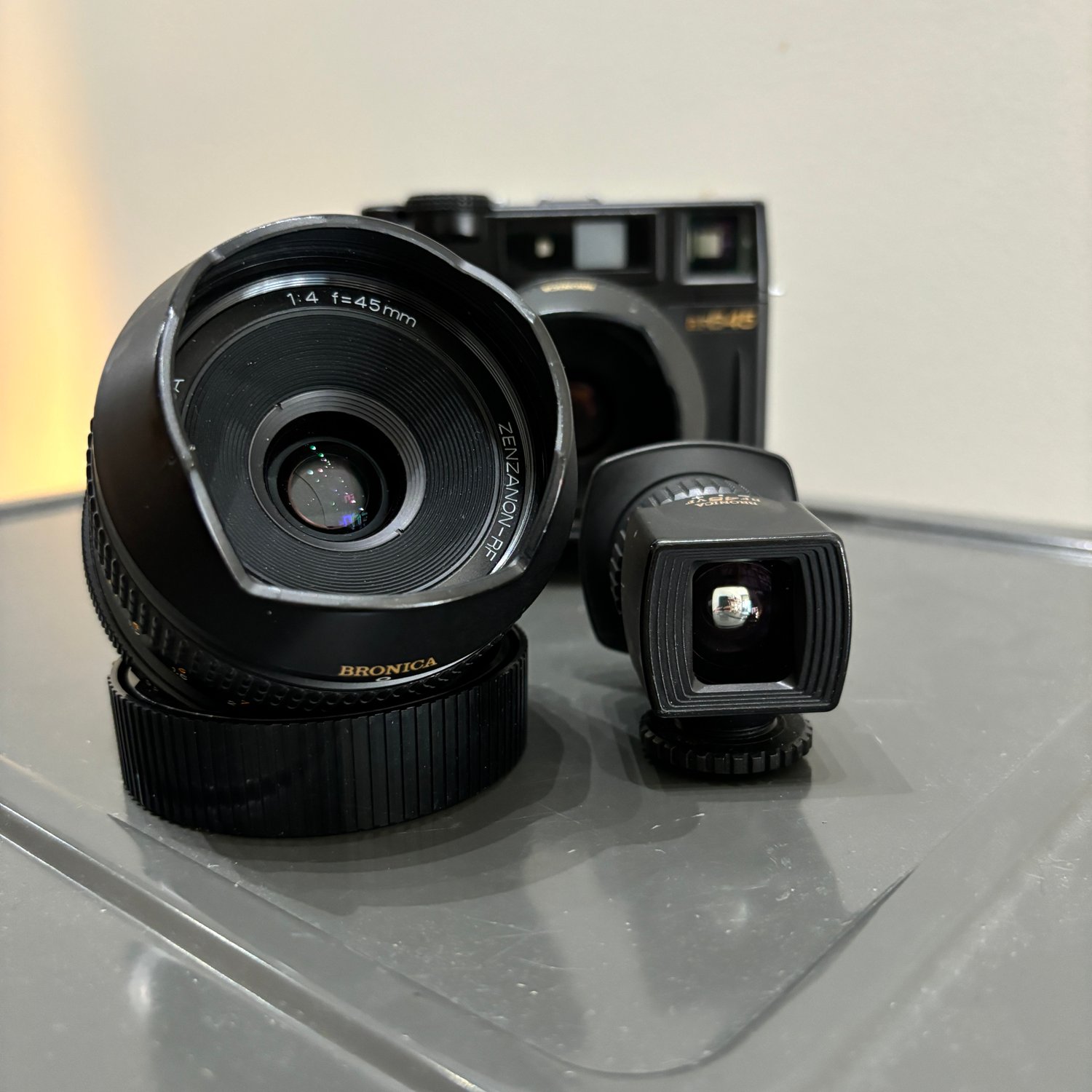 Image of Bronica 45mm f4  + finder for RF645 (1005299)