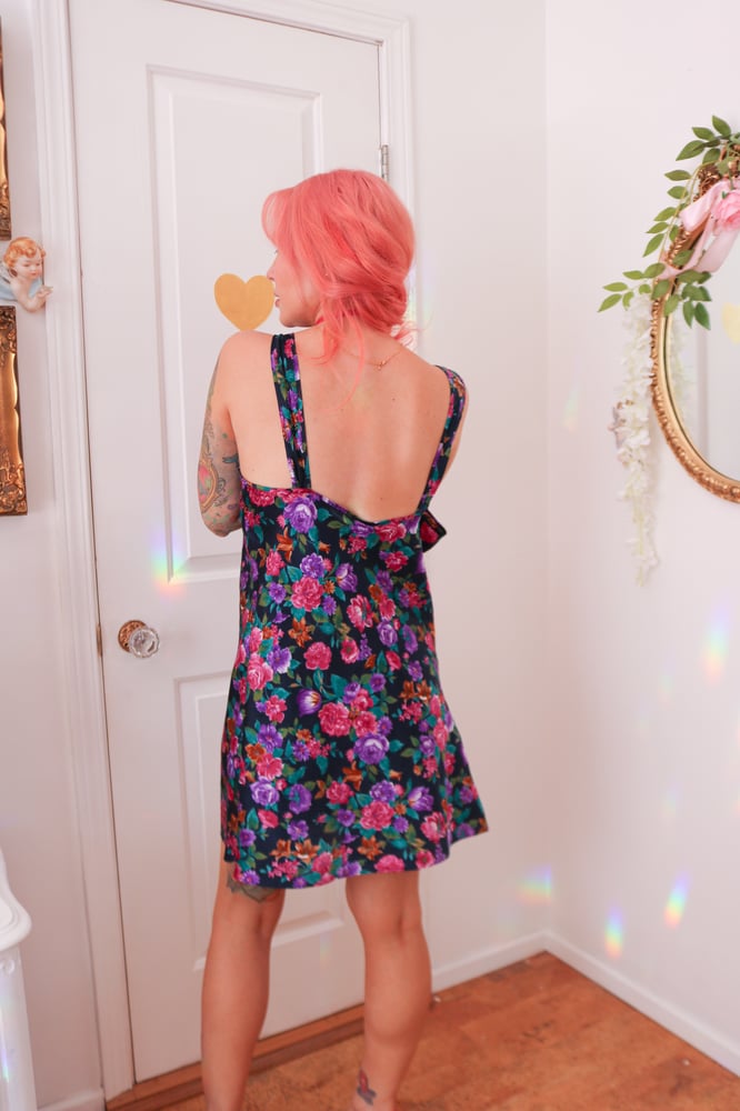 Image of 90s Adonna Rich Floral Print Nightgown (M-L) please read size