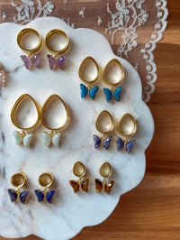 Image 3 of Crystal Butterfly Tunnels (Gold)
