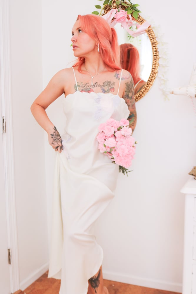 Image of Vintage 1980s Deena Light Ivory Floor Length Nightgown (Medium)