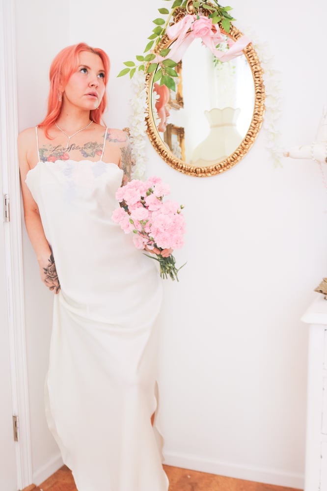 Image of Vintage 1980s Deena Light Ivory Floor Length Nightgown (Medium)