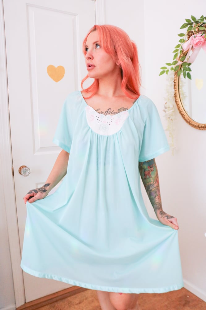 Image of Vintage Late 80s Kelly Reed Robin Egg Blue Nightgown (Large) *Read Condition