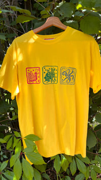 Meet Me By The Pond T-Shirt in Bright Yellow XL