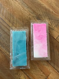 Image 2 of Waxidents snap bars