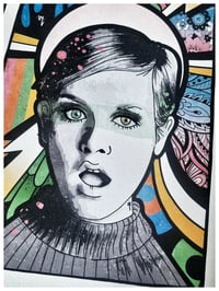 Image 2 of Twiggy - Giclee Portrait Print