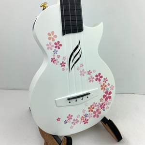 Image of Enya Nova White Flower Concert Ukulele, Carbon Fiber (Used-Mint Condition)