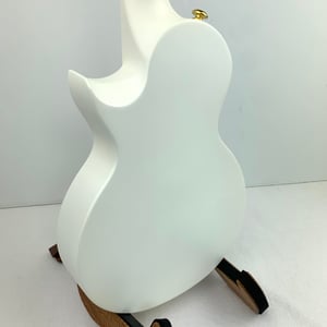 Image of Enya Nova White Flower Concert Ukulele, Carbon Fiber (Used-Mint Condition)