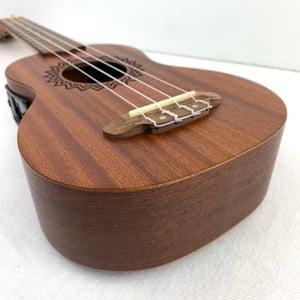 Image of Luna Soprano Electric Ukulele, Model UKE VMS EL (Used, Mint Condition)