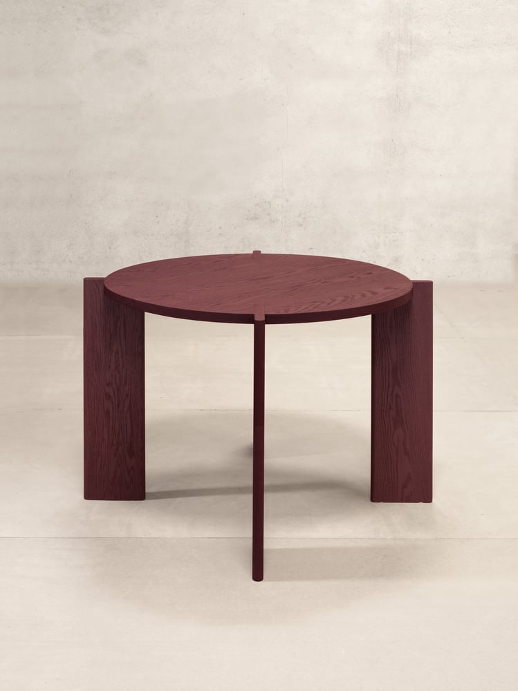 Image of x+l 13 full circle dining table