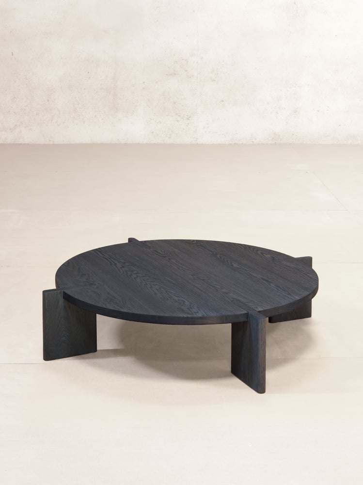 Image of x+l 14 full circle coffee table