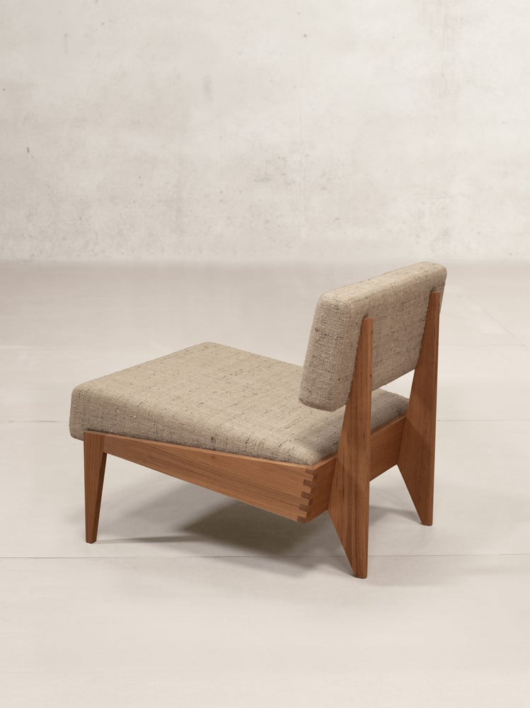 Image of x+l 11 lounge chair (natural)