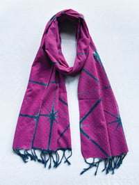 Image 2 of Raspberry Lattice — Textured Cotton Wrap