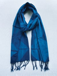 Image 2 of Indigo Diamonds — Textured Cotton Wrap