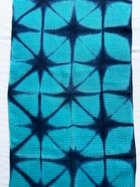 Image 3 of Turquoise Stars — Textured Linen Wrap