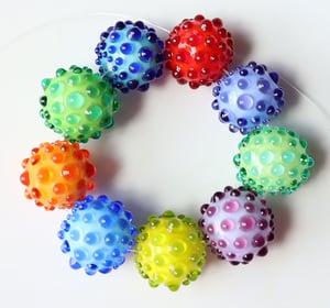 Light-Up Bouncy-Balls - 9 boisterous beads