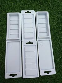 Image 2 of WHITE 5 Cell Snapbar Clamshells