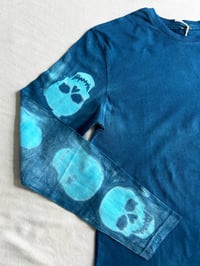 Image 3 of Caribbean Blue Skull — Long Sleeve T-Shirt — Medium