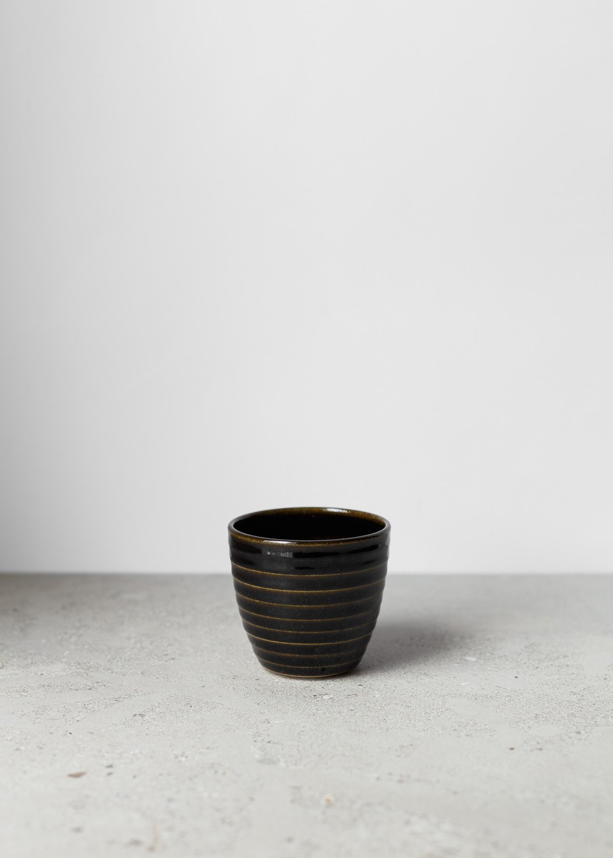 Image of Nori ribbed curve cup