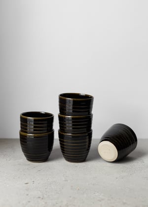 Image of Nori ribbed curve cup